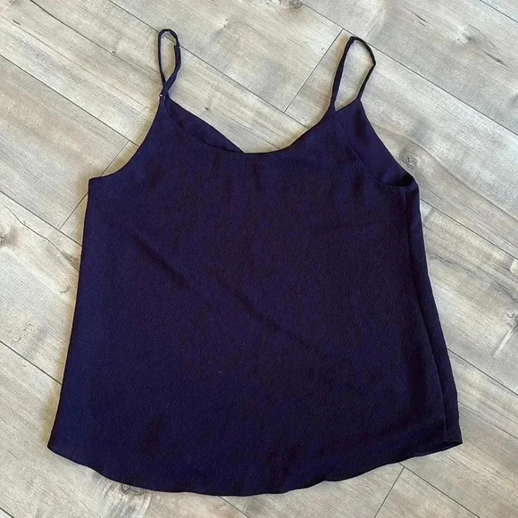 Aritzia Babaton Plum Eggplant Purple Tank Blouse V-Neck Textured Sz M - Picture 6 of 6
